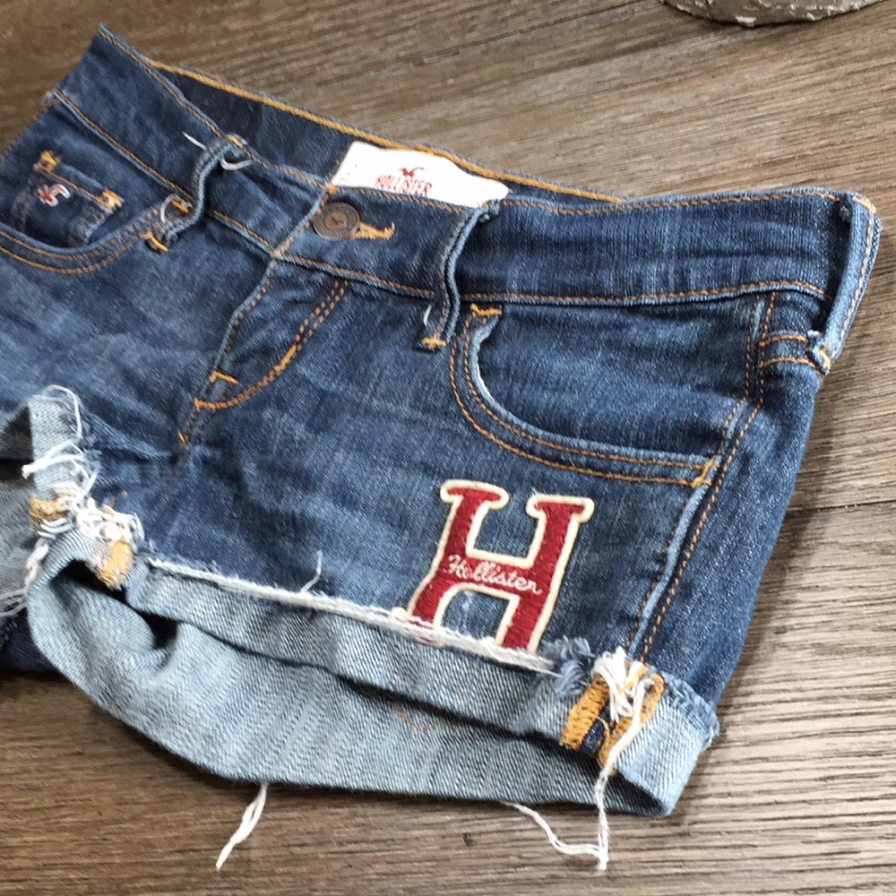 Hollister shorts - Picture 2 of 6